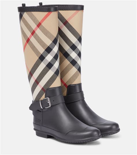 boots burberry weekend.